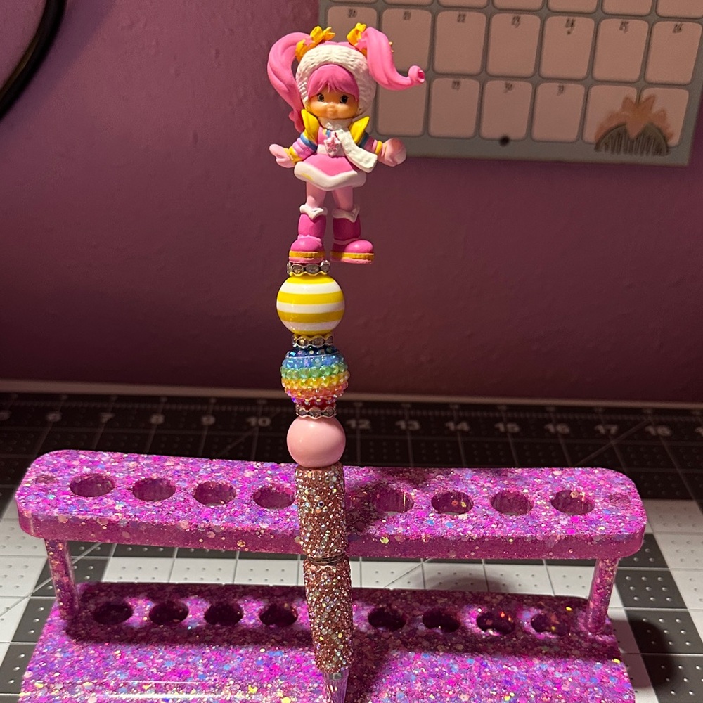 Glamour beaded pen ( Tickled Pink ) rainbow bright